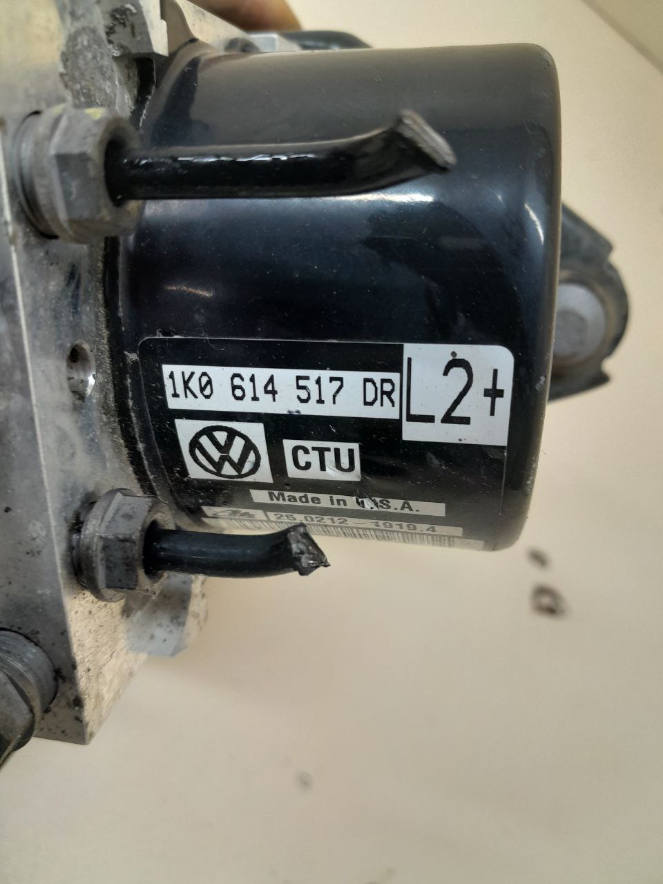 Блок ABS (насос) Volkswagen Jetta (5K) 2011> Блок ABS (насос) Volkswagen Jetta (5K) 2011>