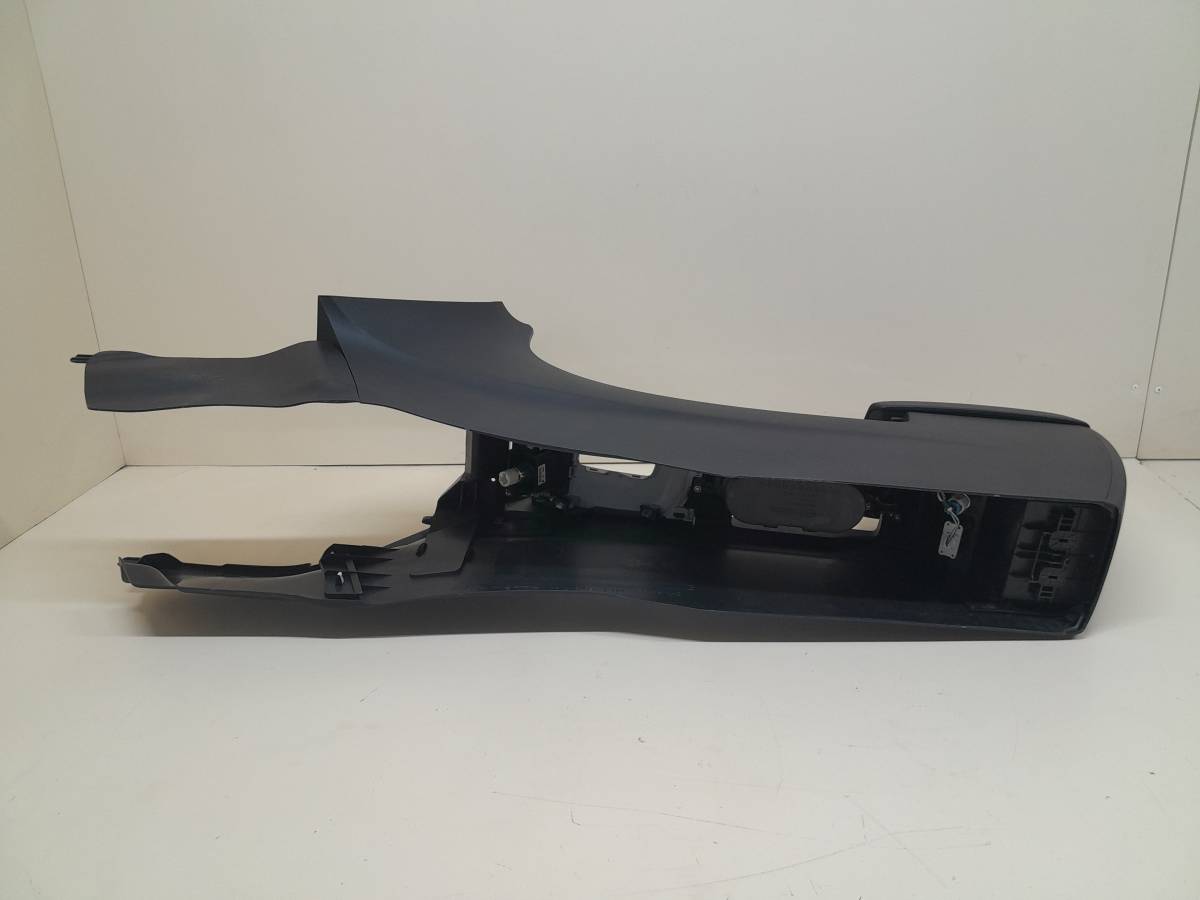 Консоль центральная Mazda Mazda 3 (BL) 2009-2013