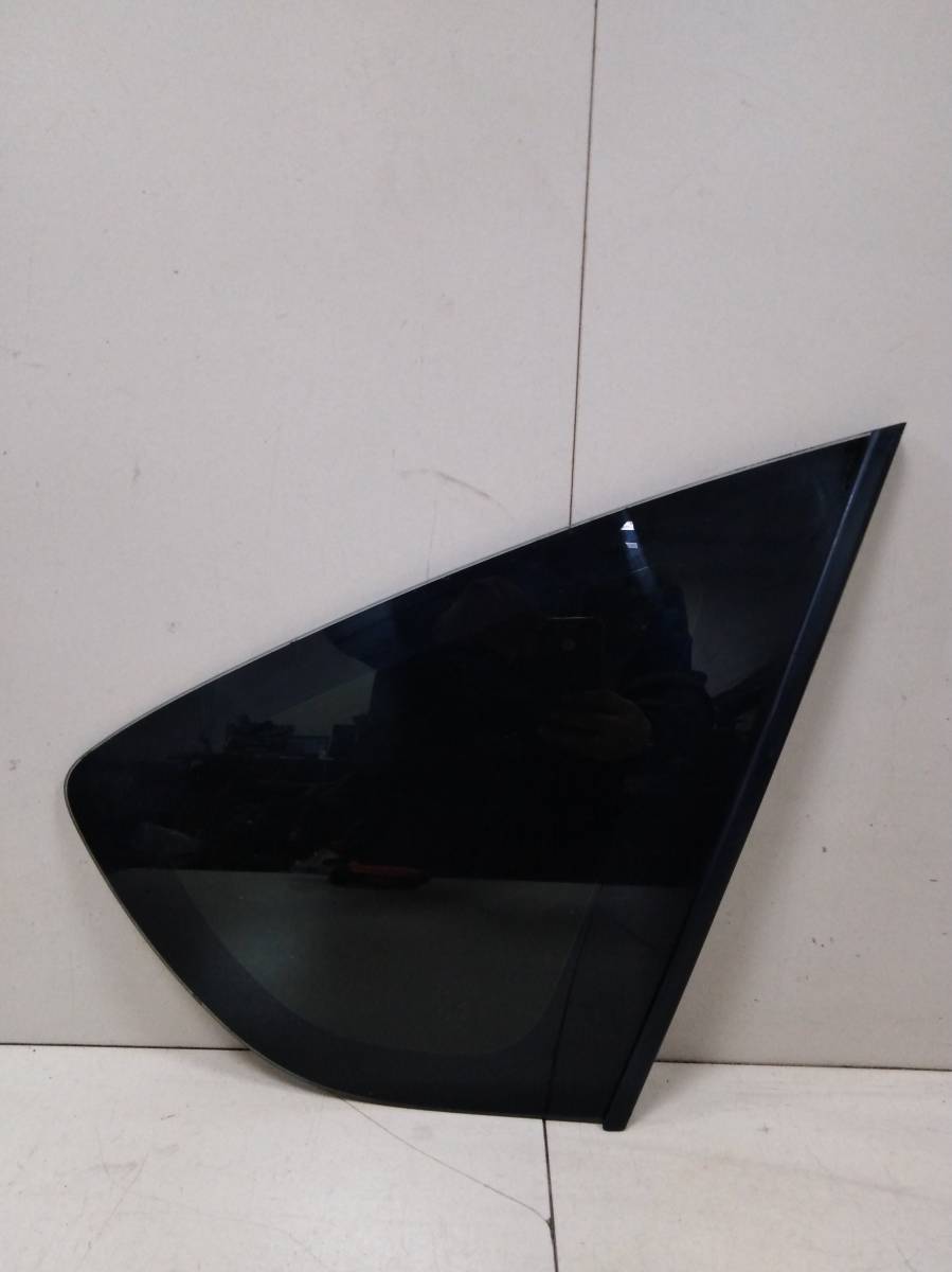 Стекло кузовное глухое правое Subaru Impreza (G12) 2007-2012