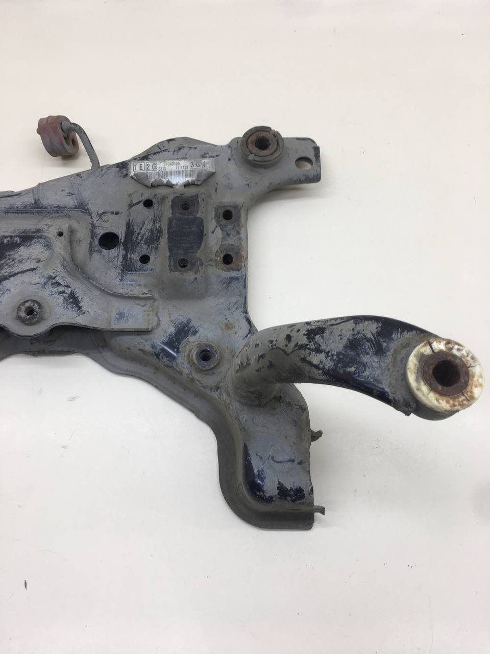 Балка подмоторная Ford C-MAX 2003-2010 Балка подмоторная Ford C-MAX 2003-2010