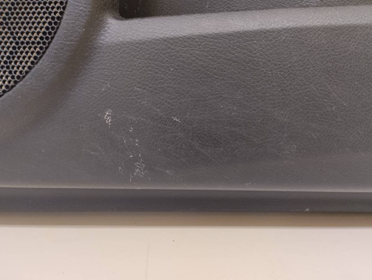 Обшивка двери передней правой Mazda Mazda 3 (BL) 2009-2013