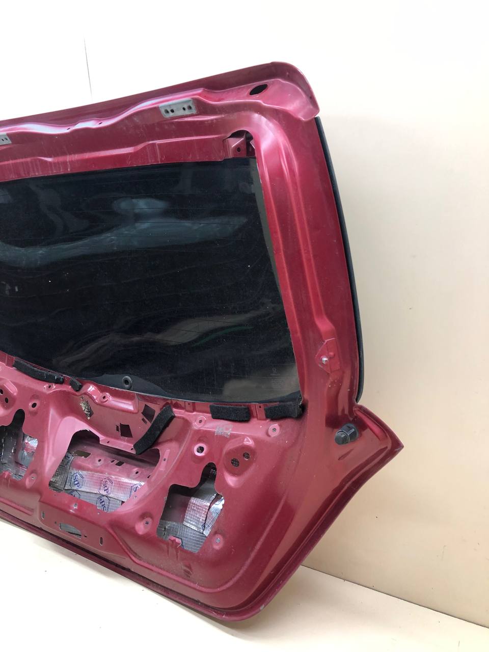 Дверь багажника со стеклом Peugeot 207 2006-2013