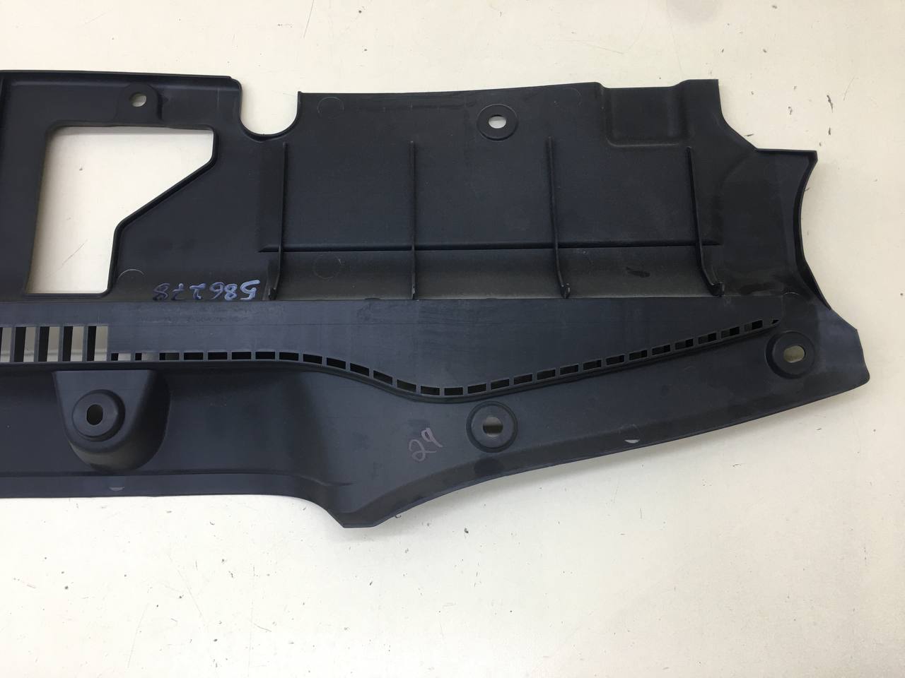 Кожух замка капота Subaru Tribeca (B9) 2004-2008
