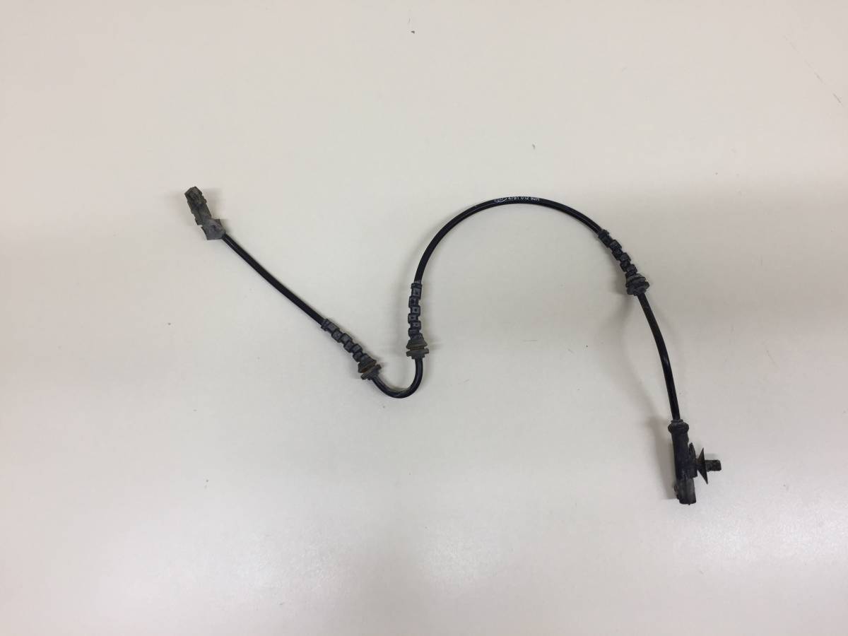 Датчик ABS передний Renault Sandero 2009-2014