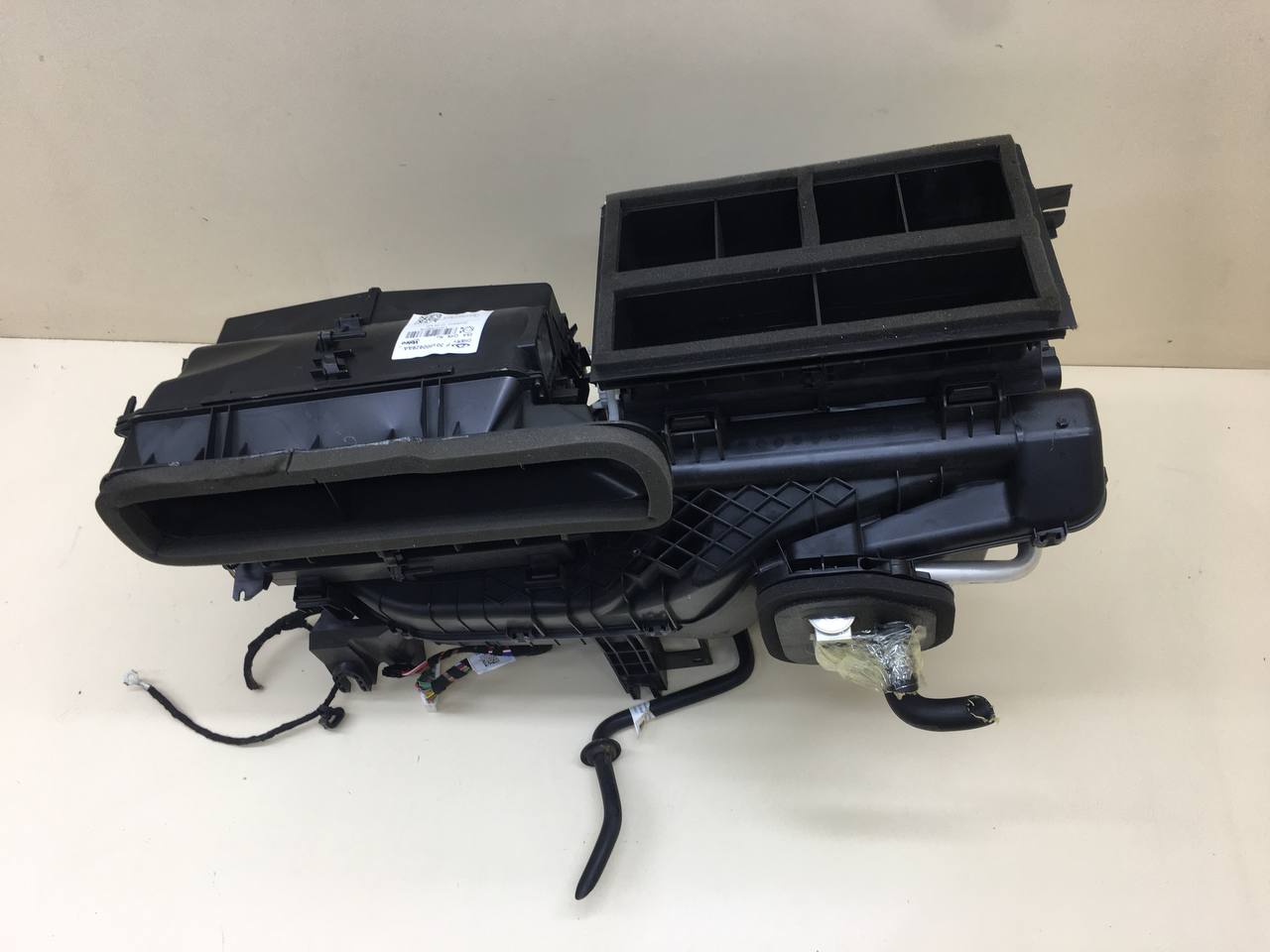 Корпус отопителя EXEED RX 2022>