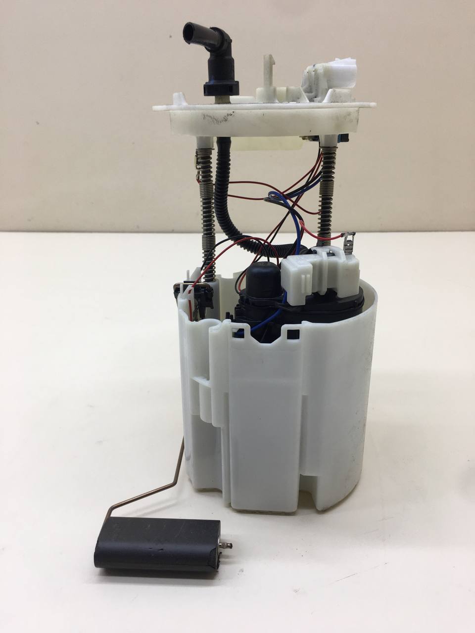 Насос топливный электрический Chevrolet Orlando (J309) 2011-2015