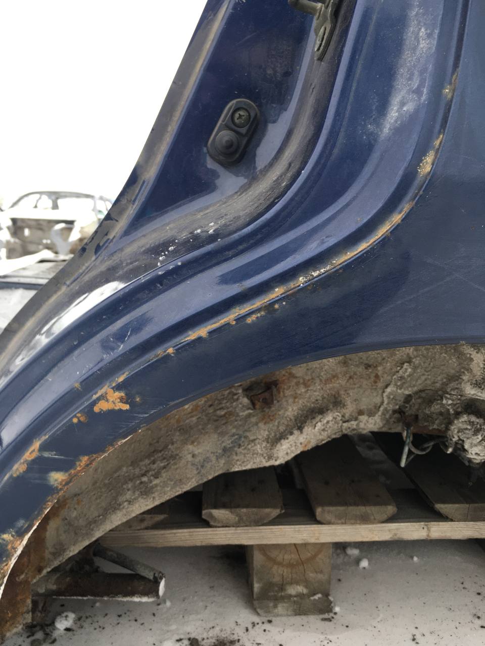 Крыло заднее левое Suzuki Liana 2001-2007 Крыло заднее левое Suzuki Liana 2001-2007
