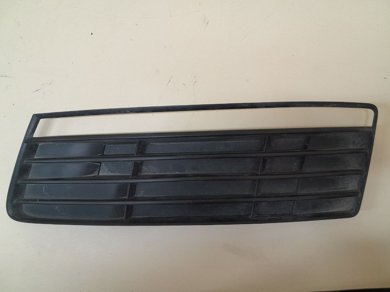 Решетка в бампер левая Audi Q7 (4L) 2005-2015
