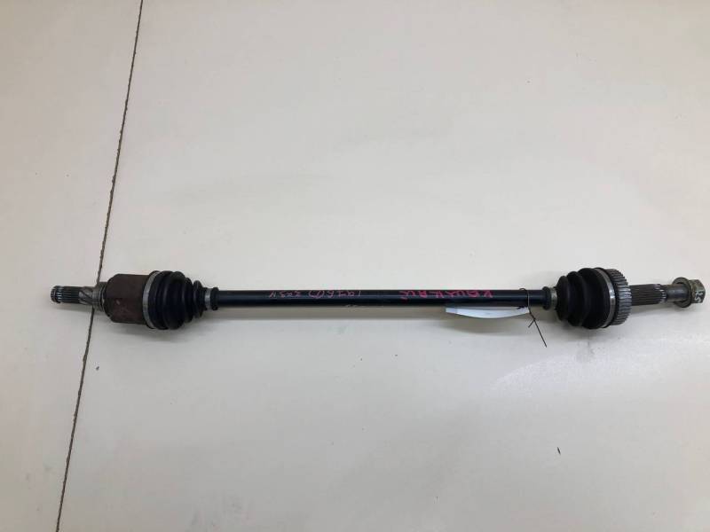 Полуось задняя левая Nissan Qashqai (J10) 2006-2013 Полуось задняя левая Nissan Qashqai (J10) 2006-2013