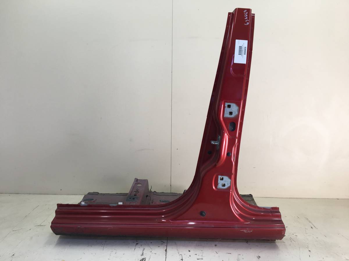 Порог со стойкой левый Lada Vesta 2015>