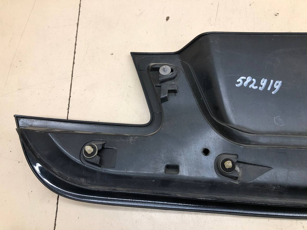 Накладка крышки багажника BMW 7-Series F01,F02  2008-2015