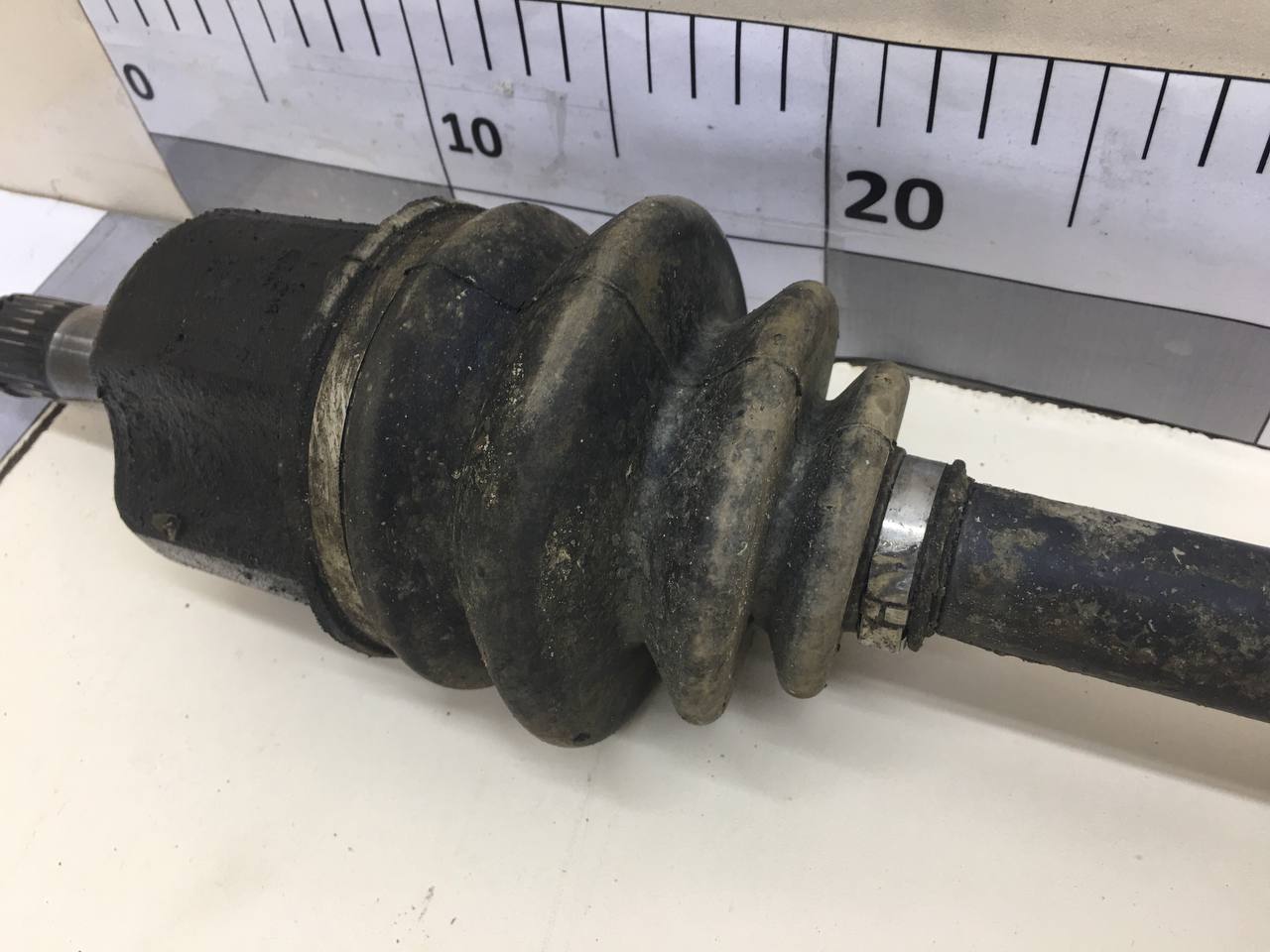 Полуось передняя правая Vortex Estina 2008-2012