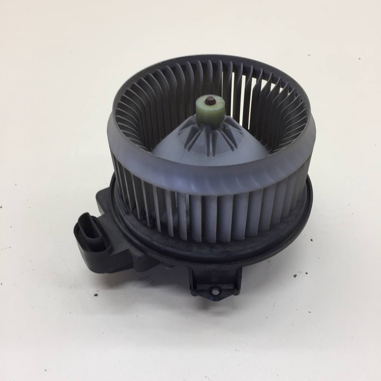 Моторчик отопителя Toyota Rav 4 (A30) 2006-2013