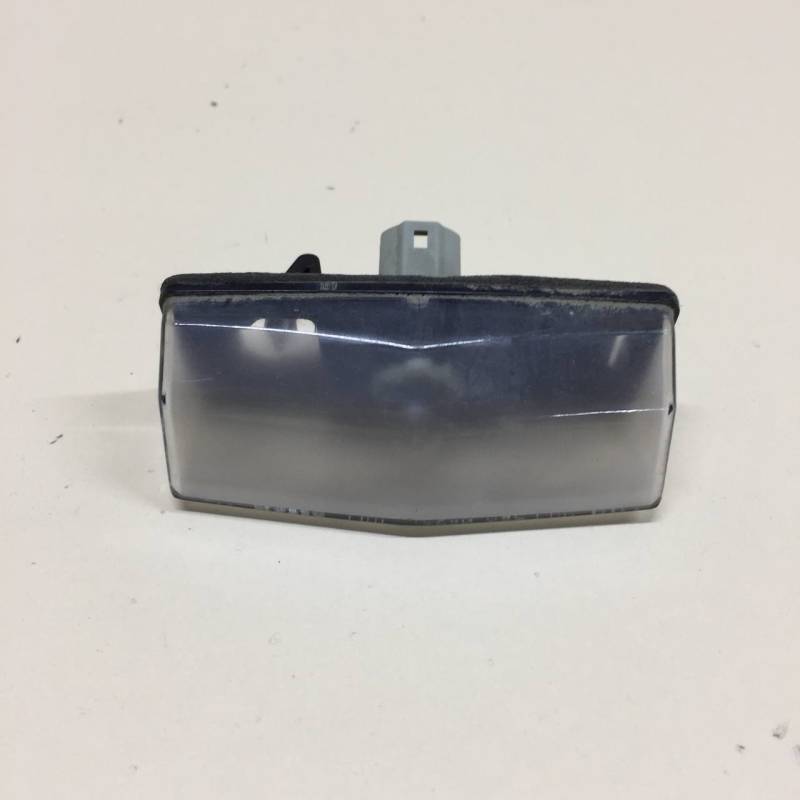 Фонарь подсветки номера Toyota Rav 4 (XA40) 2013-2019 Фонарь подсветки номера Toyota Rav 4 (XA40) 2013-2019