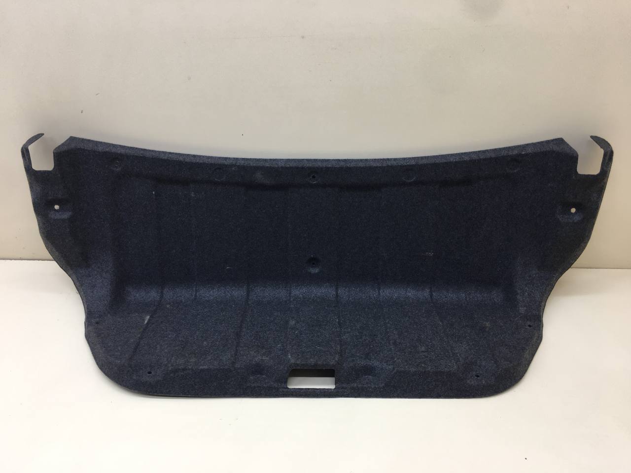 Обшивка крышки багажника Mitsubishi Lancer 9  (CS/Classic) 2000-2011