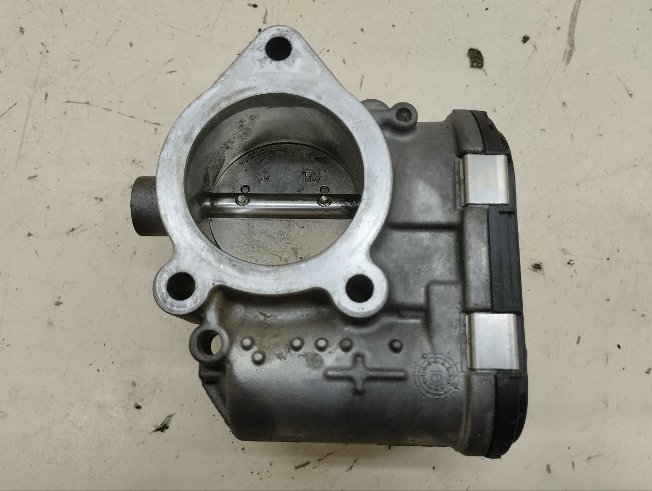 Заслонка дроссельная электрическая Chevrolet Niva 2009-2020