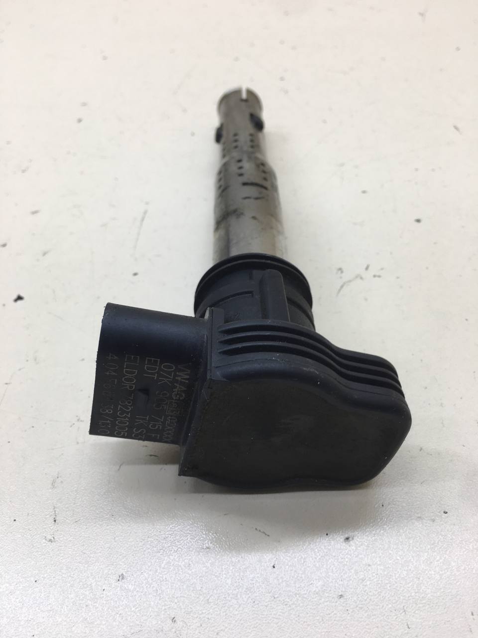 Катушка зажигания Volkswagen Passat B7 2011-2015 Катушка зажигания Volkswagen Passat B7 2011-2015