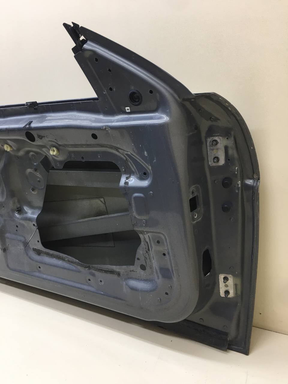Дверь передняя левая BMW 6-Series E63 2003-2010 Дверь передняя левая BMW 6-Series E63 2003-2010