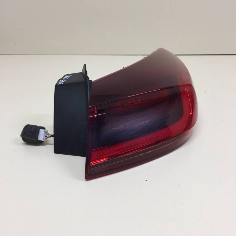 Фонарь задний наружный правый Kia Xceed 2019-2023