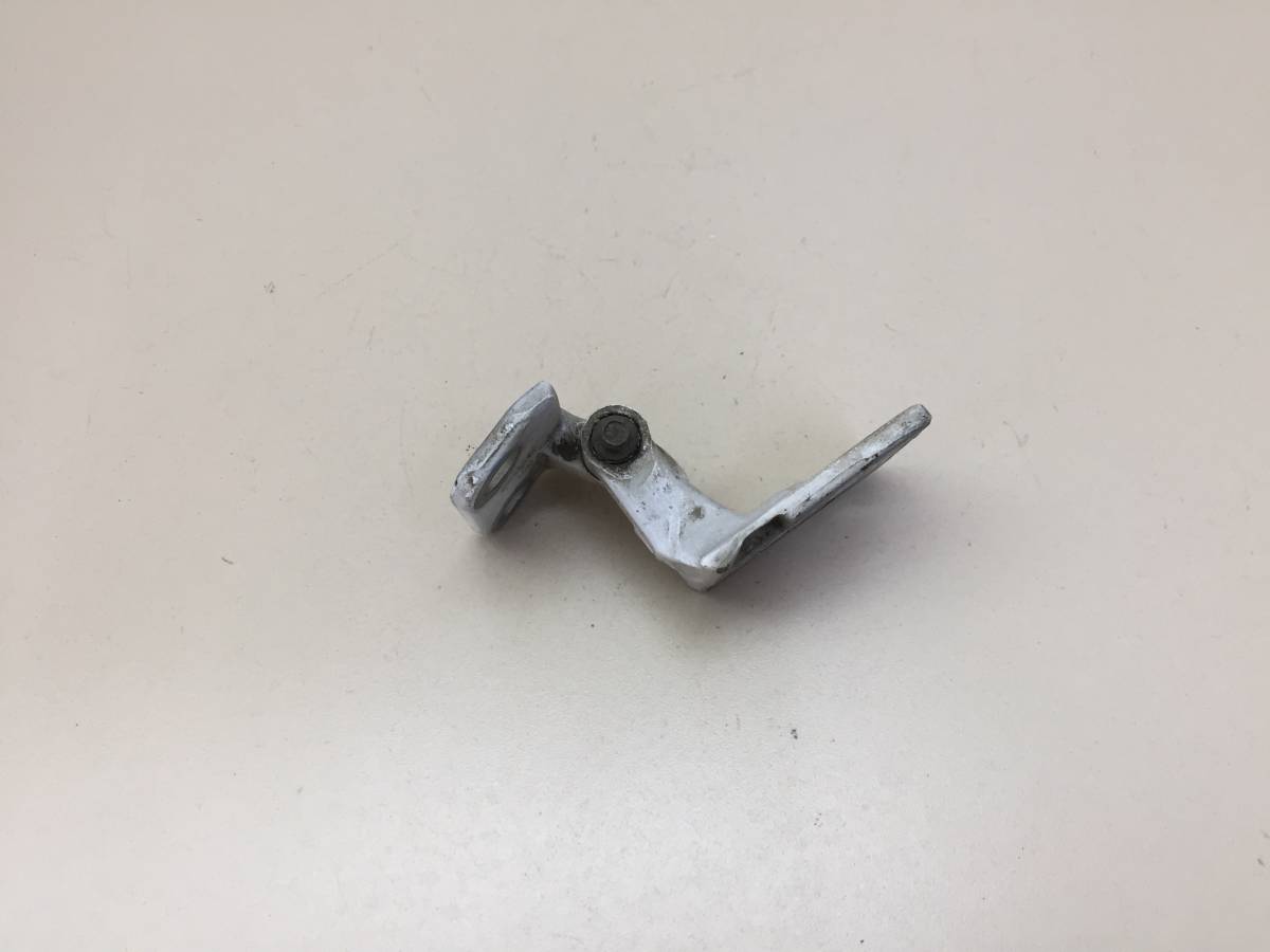 Петля двери задней правой верхняя Land Rover Range Rover Sport 2005-2012