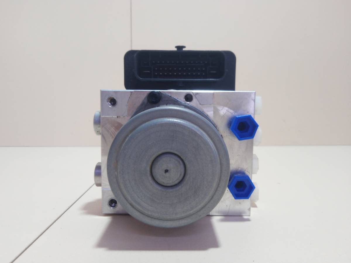 Блок ABS (насос) Kia Sorento 2020>