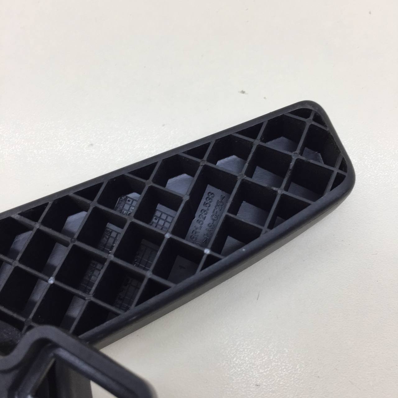 Ручка открывания капота Volkswagen Polo (MK5) 2011-2020