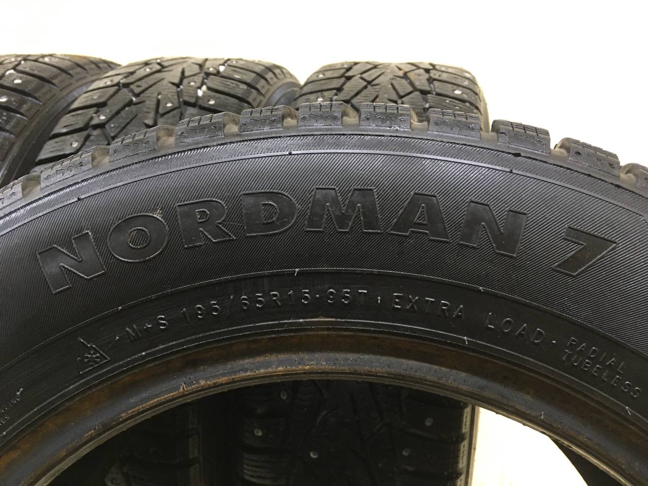 Шины к-кт R15 Зимние шипованные Nokian Nordman 7 Шины к-кт R15 Зимние шипованные Nokian Nordman 7