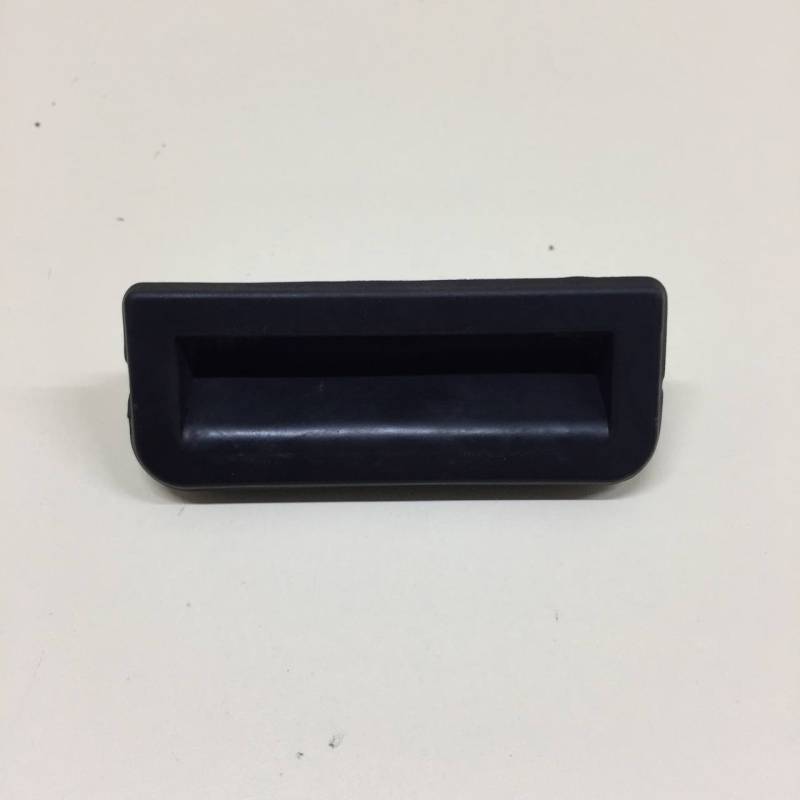 Кнопка открывания багажника Skoda Rapid 2012-2020 Кнопка открывания багажника Skoda Rapid 2012-2020