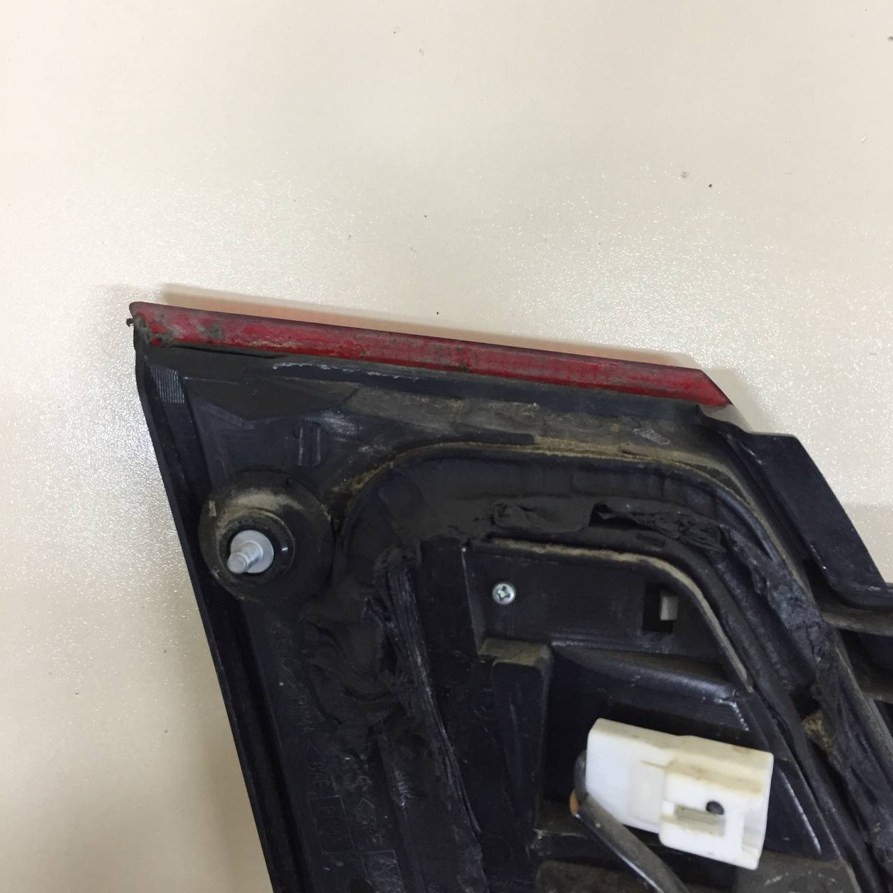 Фонарь задний внутренний правый Nissan Almera (N16) 2000-2006