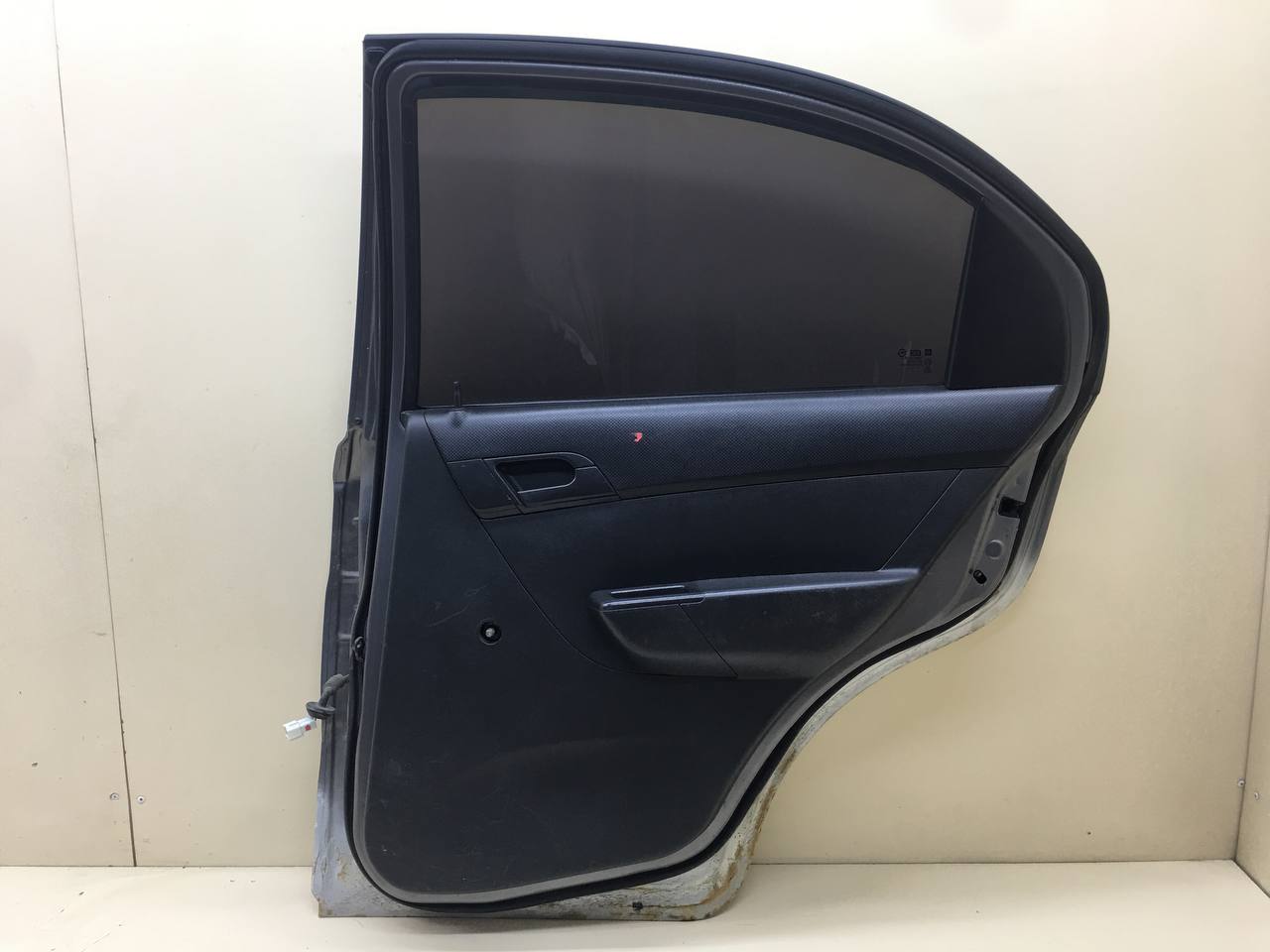 Дверь задняя правая Chevrolet Aveo T250 2005-2011 Дверь задняя правая Chevrolet Aveo T250 2005-2011