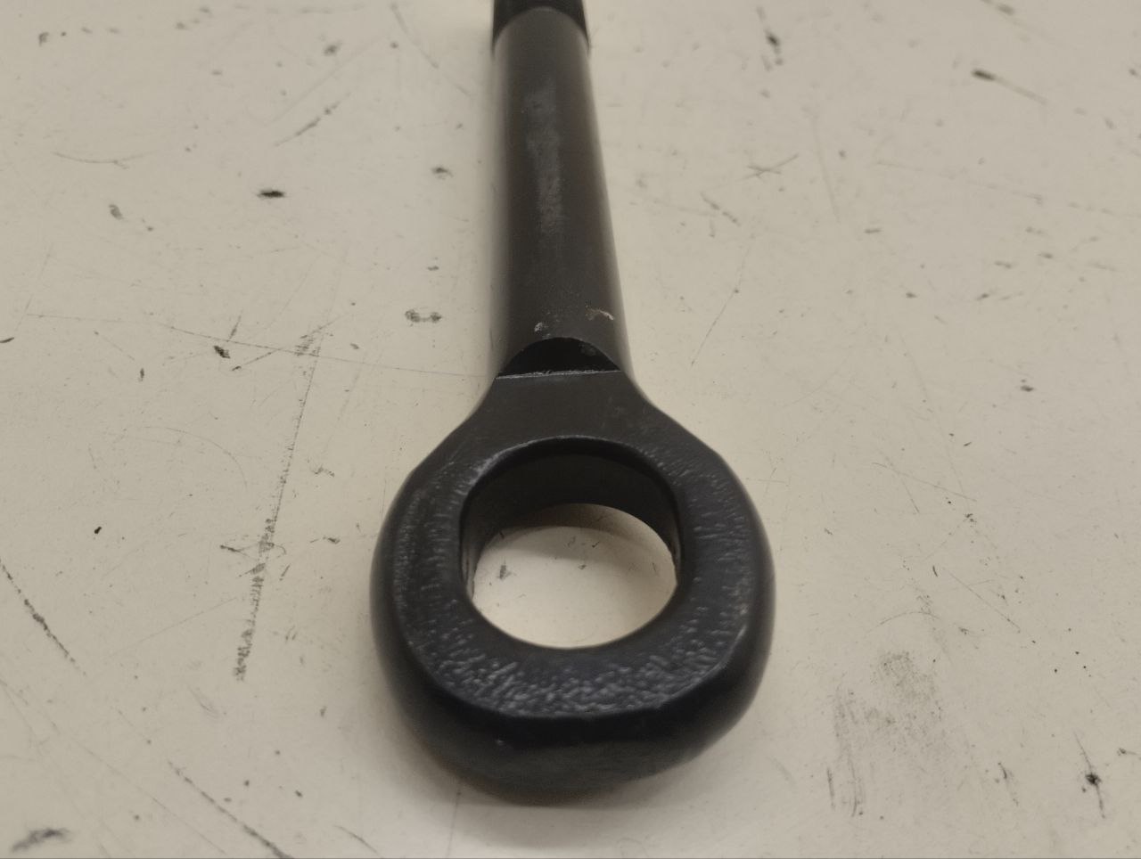 Крюк буксировочный Hyundai ix35 (LM) 2010-2015