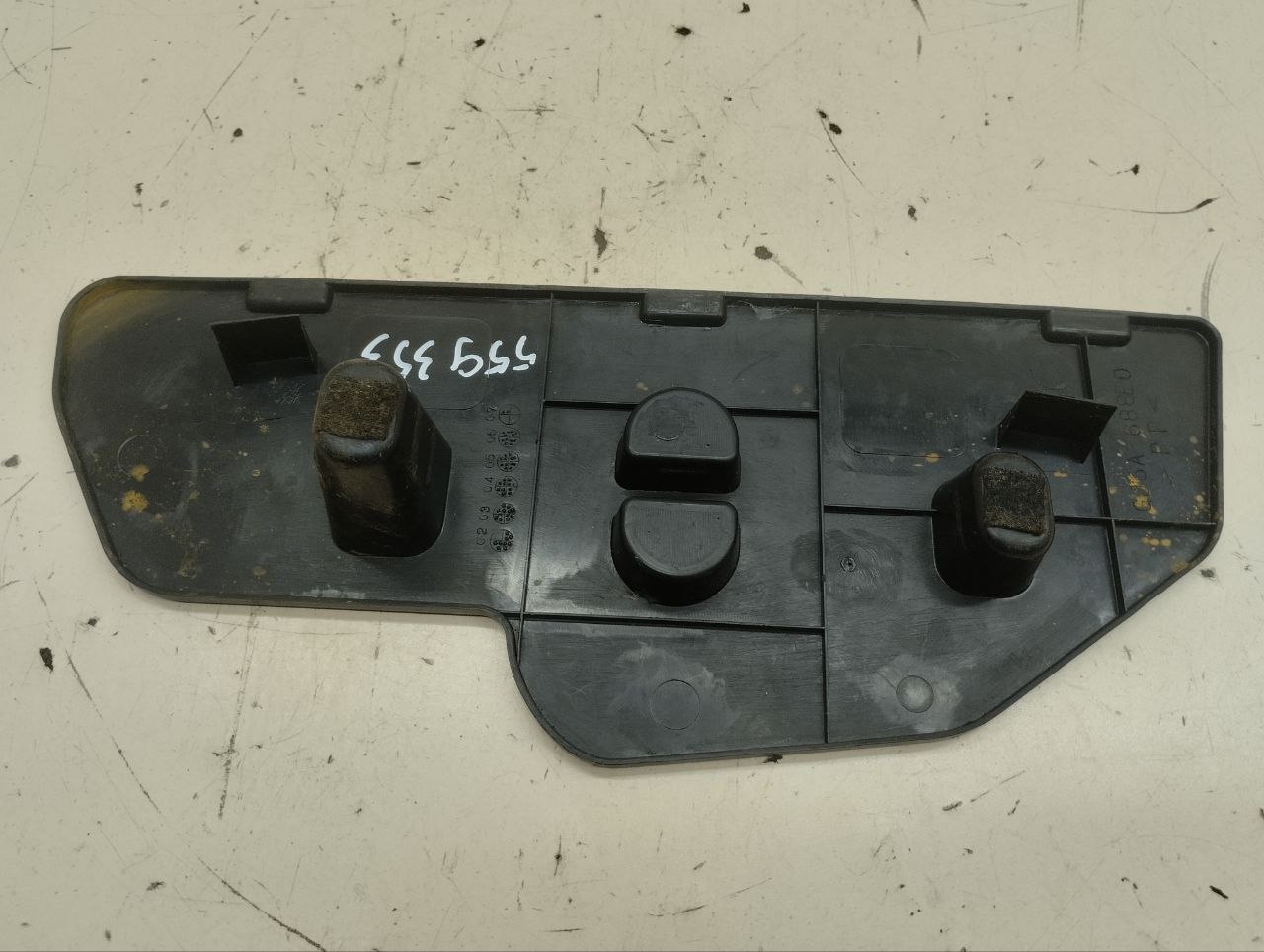Ящик для инструментов Mazda Mazda 6 (GG) 2002-2007 Ящик для инструментов Mazda Mazda 6 (GG) 2002-2007