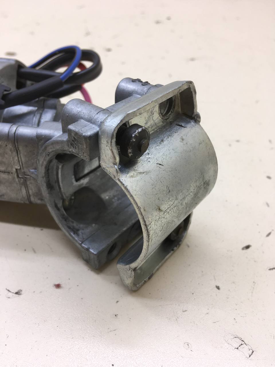 Замок зажигания Chevrolet Niva 2009-2020