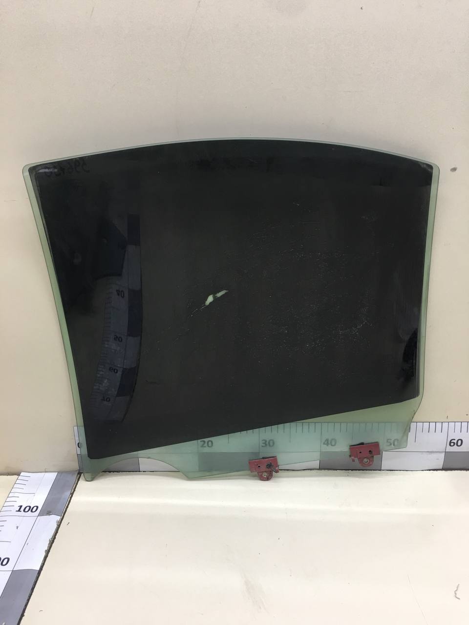 Стекло двери задней правой Nissan Almera (N16) 2000-2006