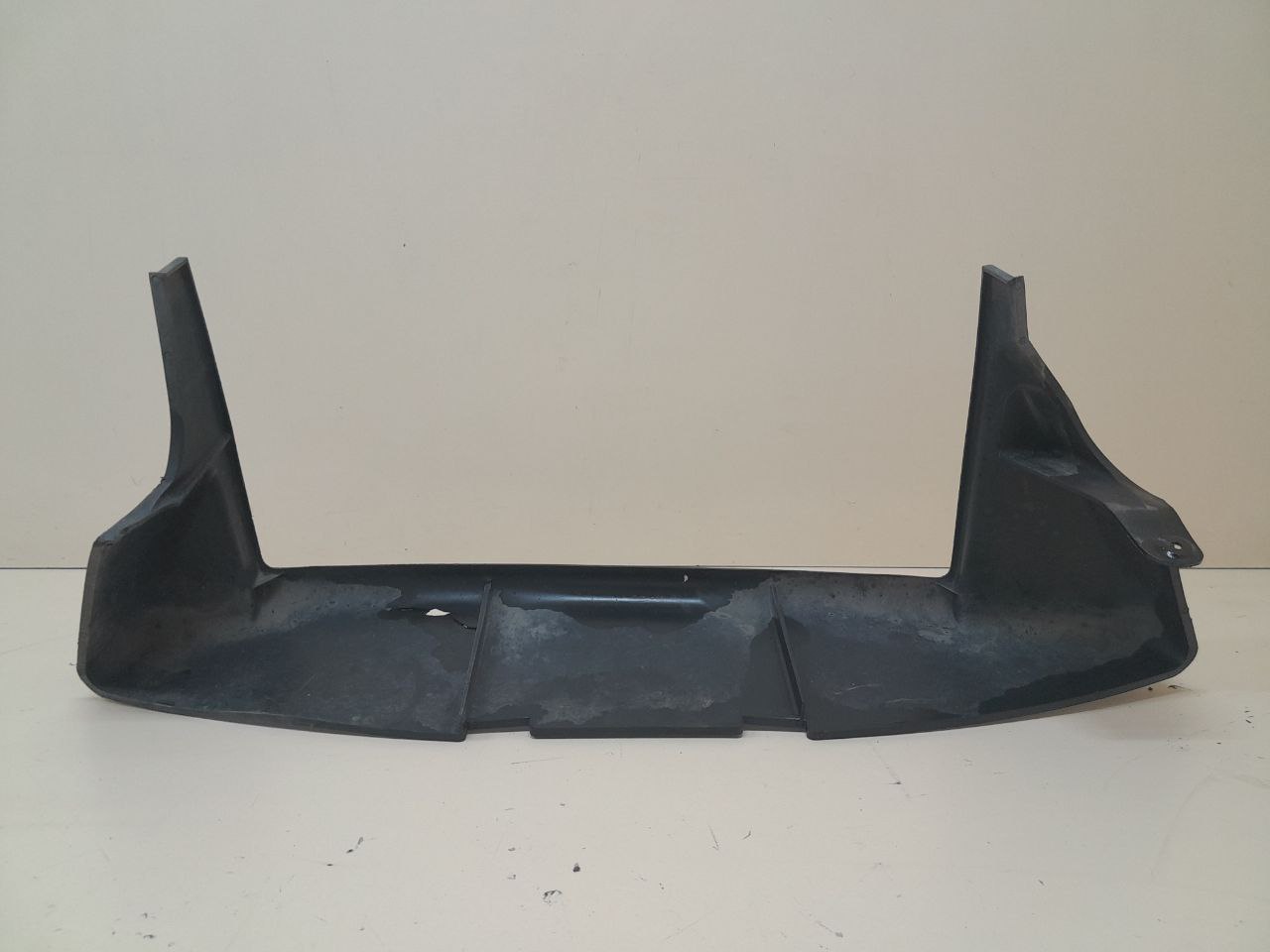 Воздуховод радиатора Chevrolet Cobalt (T250) 2011-2015 Воздуховод радиатора Chevrolet Cobalt (T250) 2011-2015