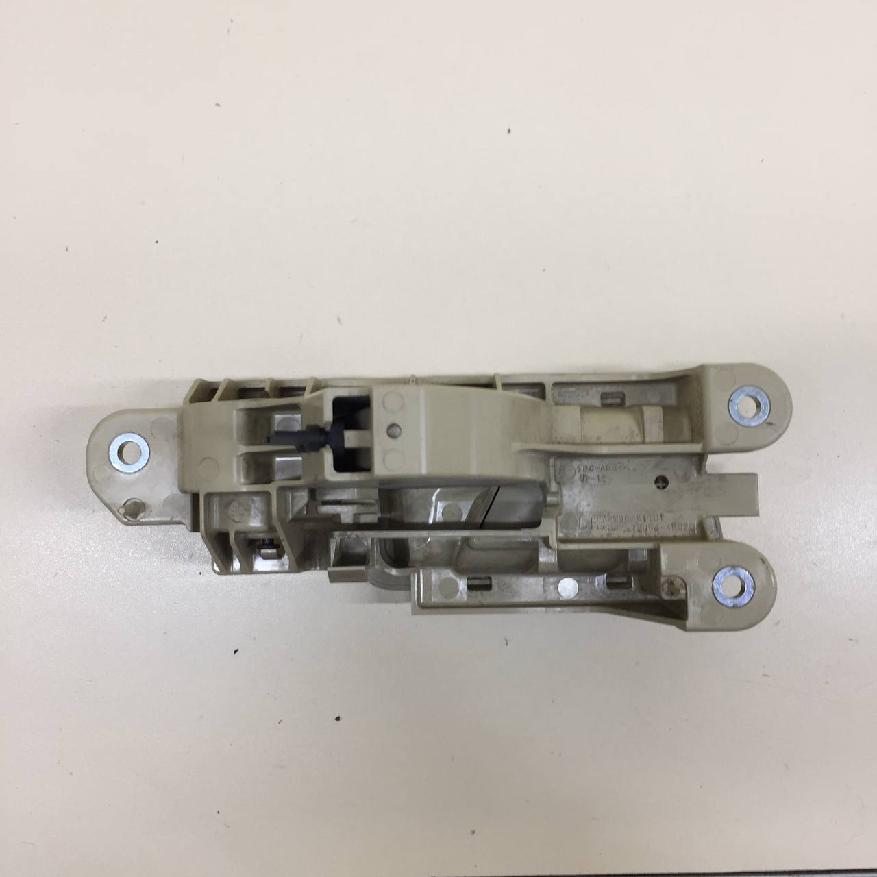Ручка сиденья Lexus RX 350 /450h (XL10) 2009-2015 Ручка сиденья Lexus RX 350 /450h (XL10) 2009-2015