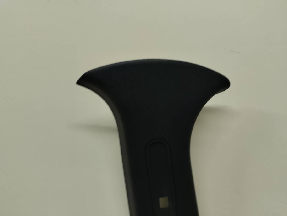 Обшивка стойки Lada Largus 2012>