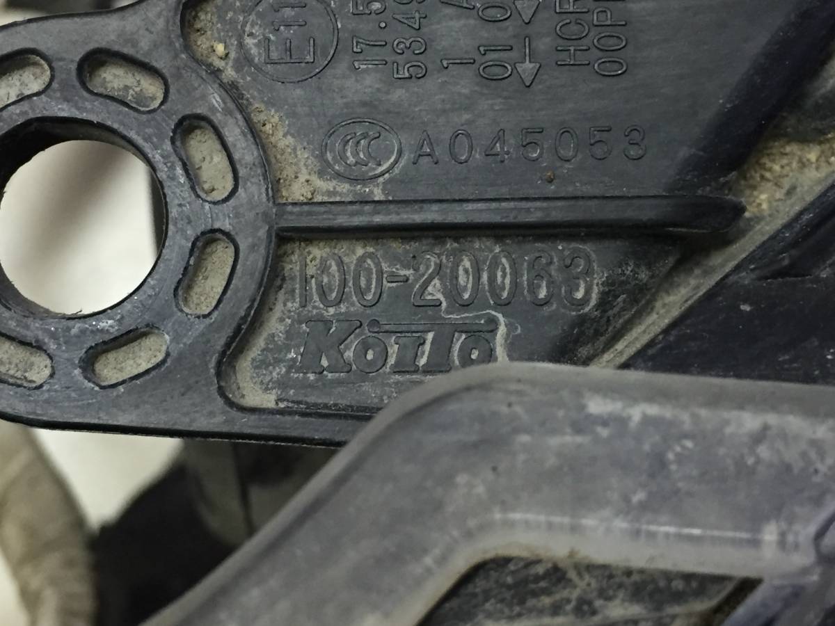 Фара правая Subaru Legacy (B14) 2010-2015