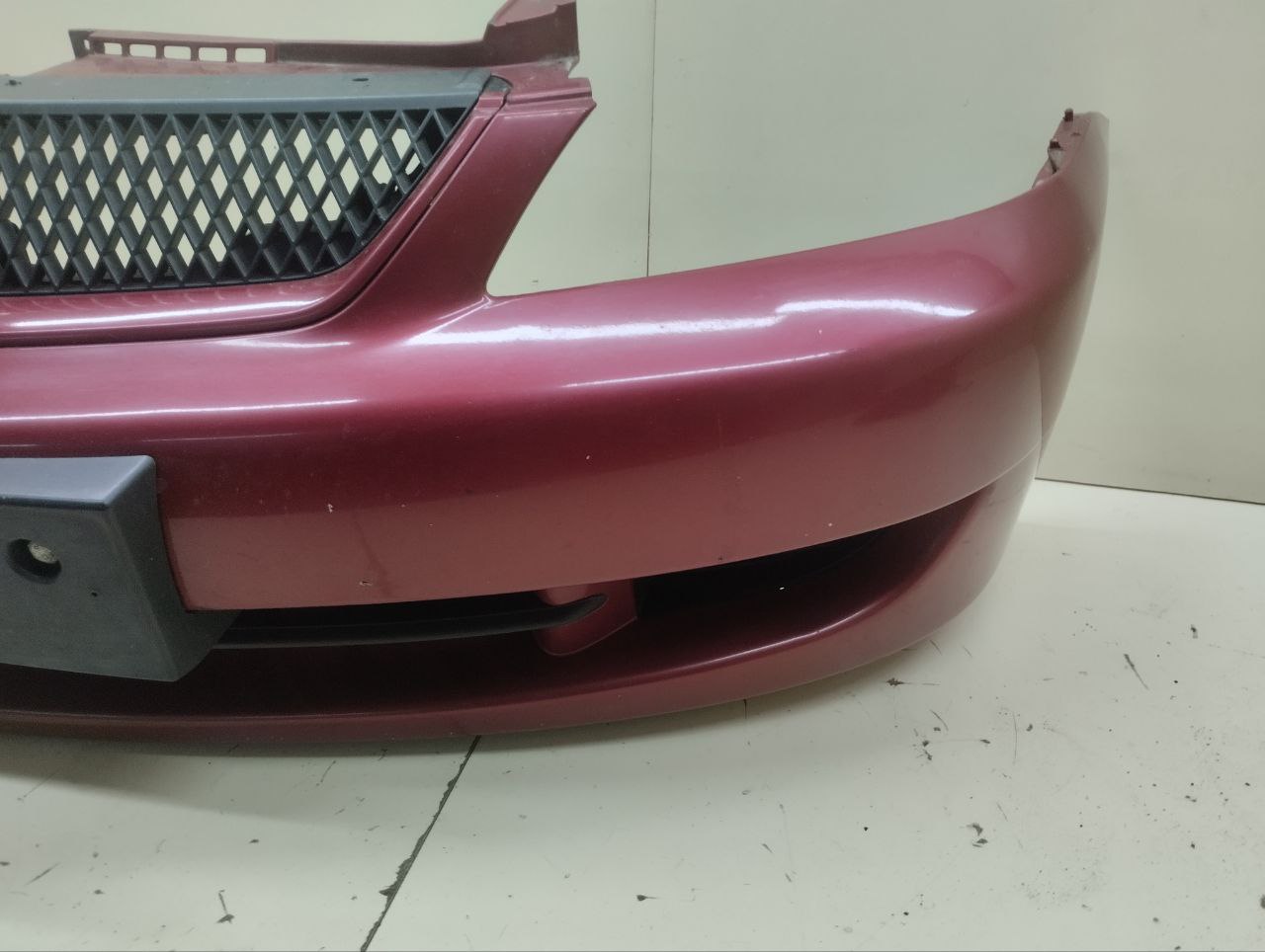 Бампер передний Mitsubishi Lancer 9  (CS/Classic) 2000-2011