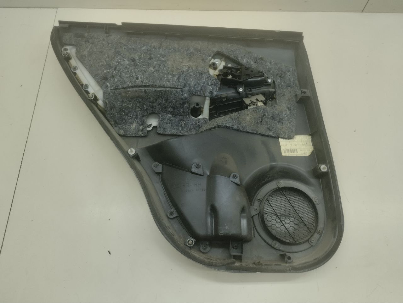 Обшивка двери задней правой Toyota Rav 4 (A30) 2006-2013