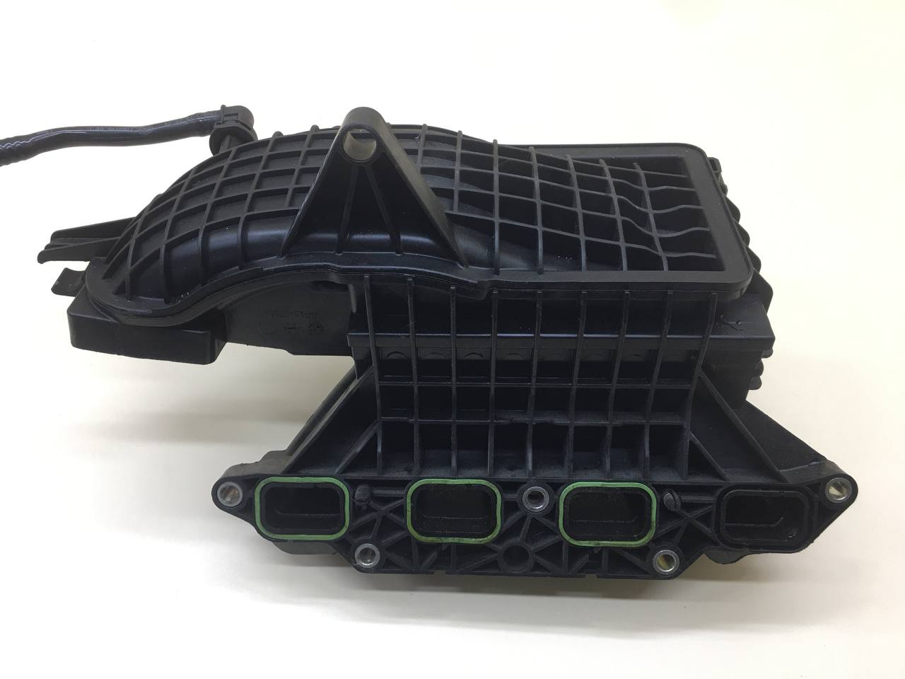 Коллектор впускной Volkswagen Jetta (A6) 2010-2019 Коллектор впускной Volkswagen Jetta (A6) 2010-2019