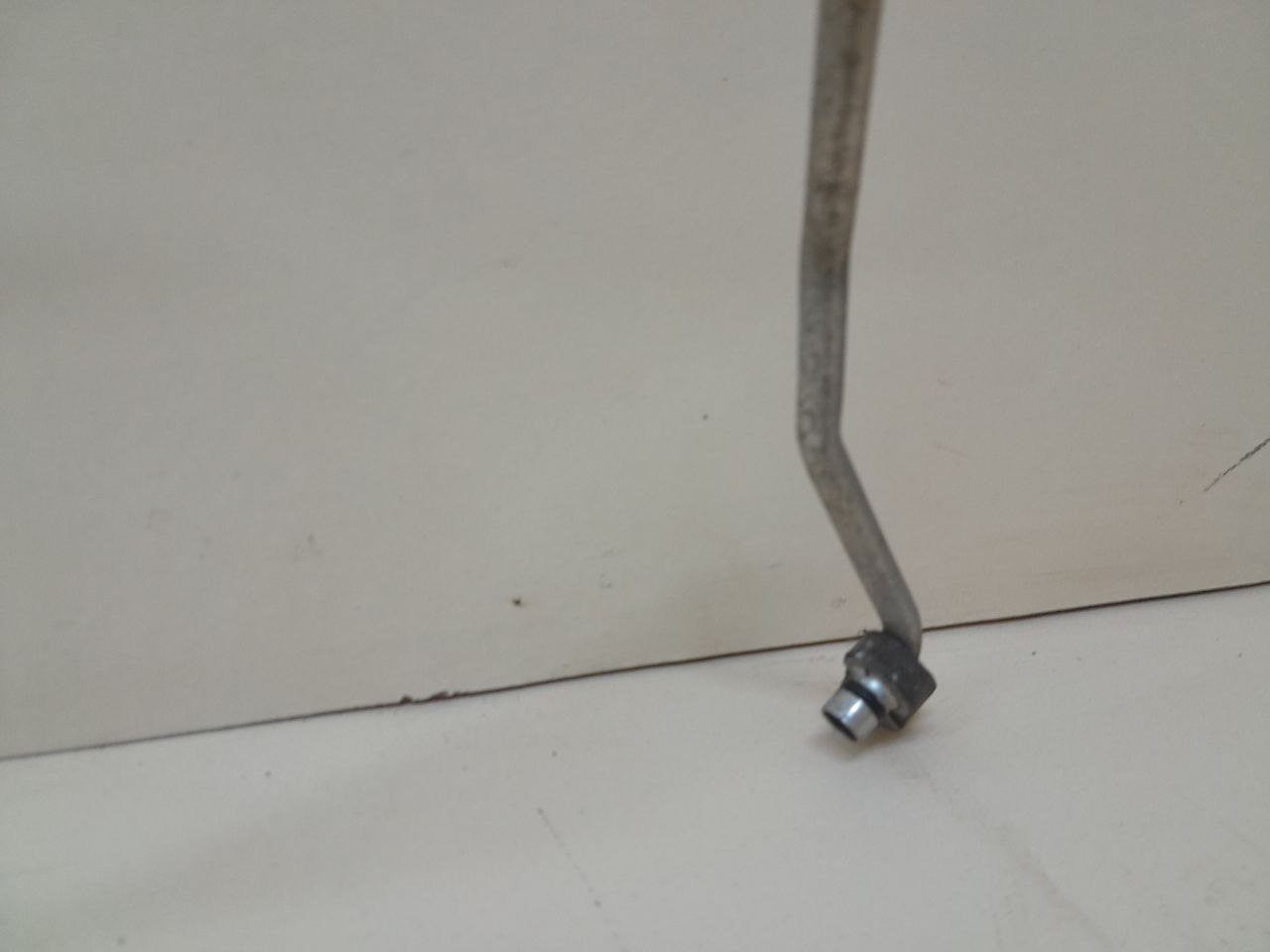 Трубка кондиционера Toyota Corolla E150 2006-2013 Трубка кондиционера Toyota Corolla E150 2006-2013