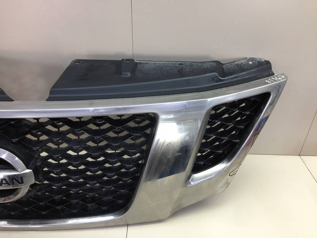 Решетка радиатора Nissan Patrol (Y62) 2010>