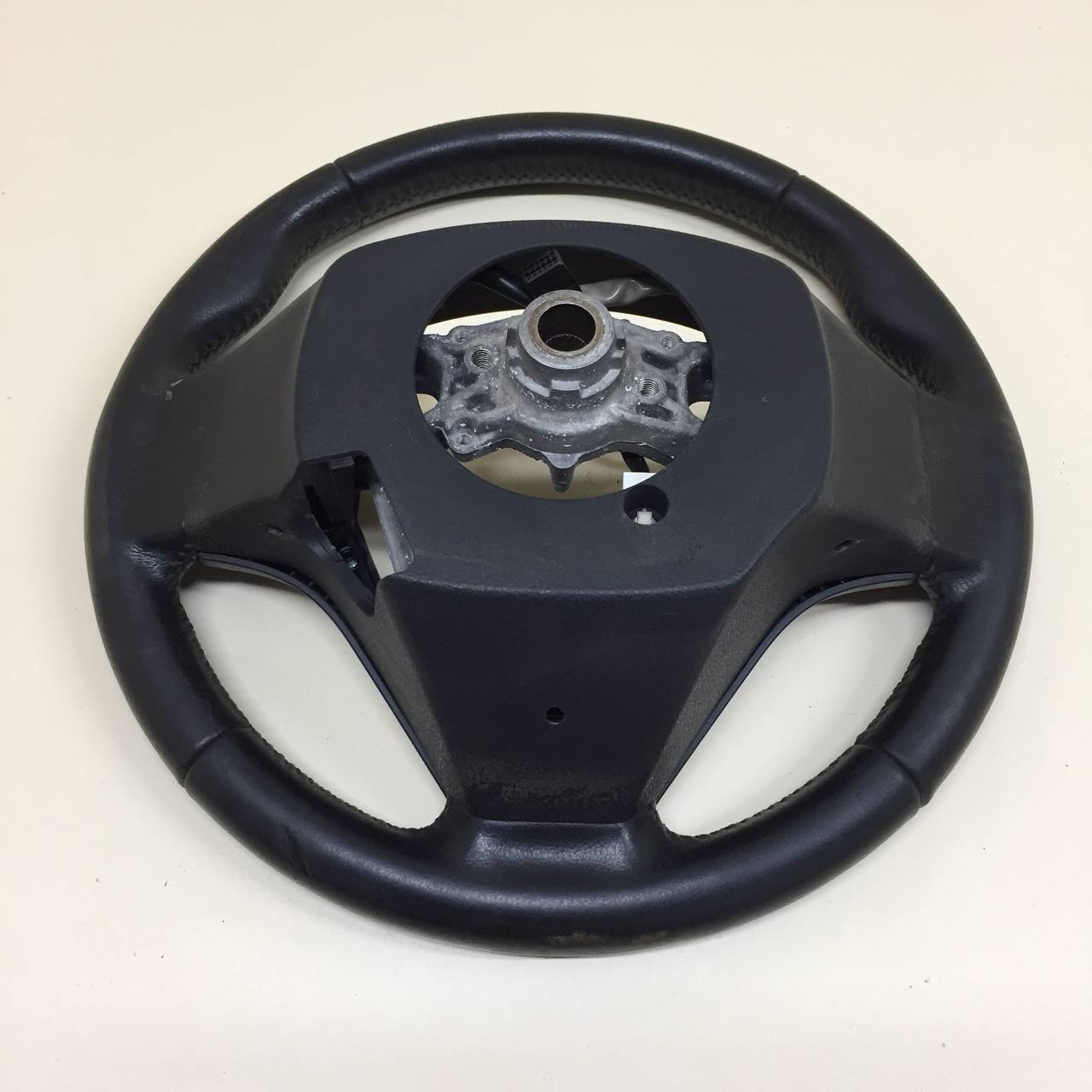 Рулевое колесо для AIR BAG (без AIR BAG) Toyota Corolla E180 2013-2019
