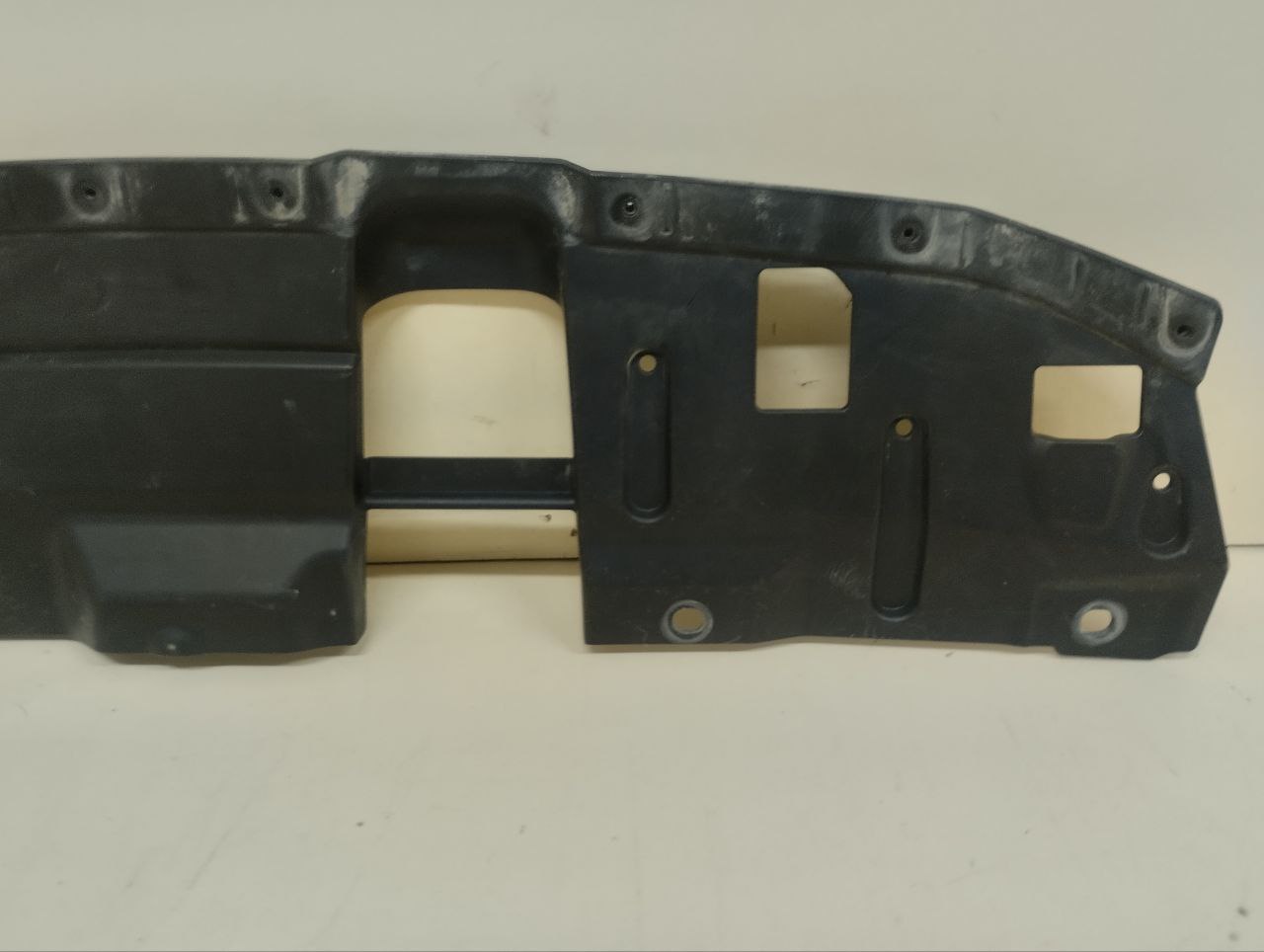 Кожух замка капота Nissan Qashqai (J11) 2014> Кожух замка капота Nissan Qashqai (J11) 2014>