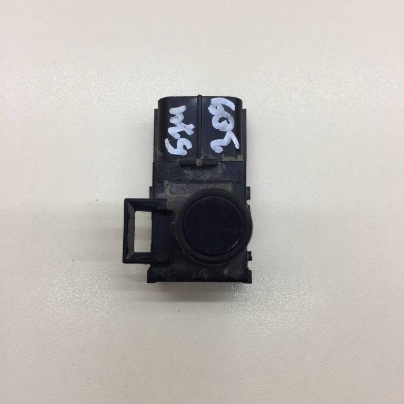 Датчик парковки Toyota Camry (XV50) 2011-2017 Датчик парковки Toyota Camry (XV50) 2011-2017