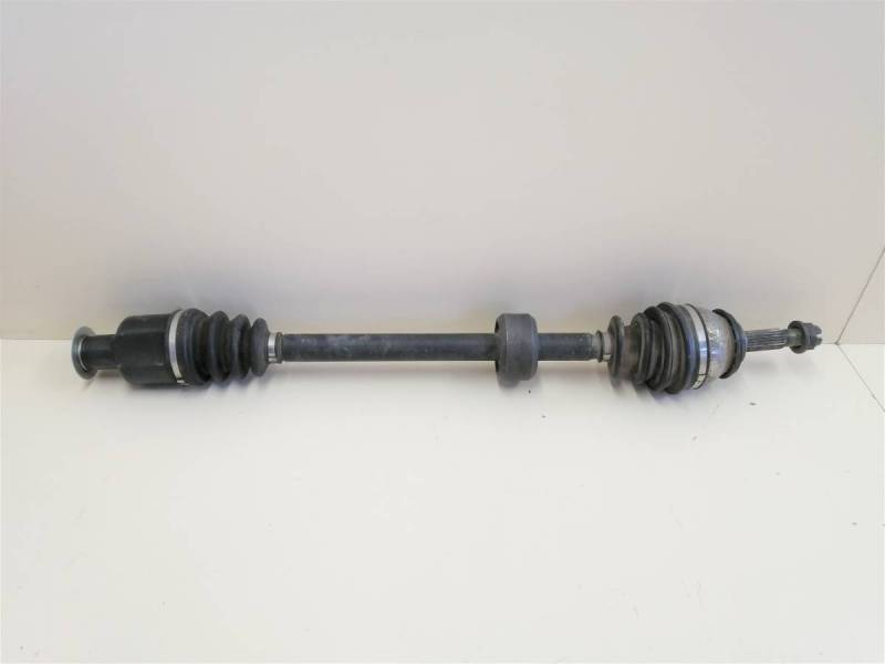 Полуось передняя правая Renault Logan (1) 2005-2014 Полуось передняя правая Renault Logan (1) 2005-2014