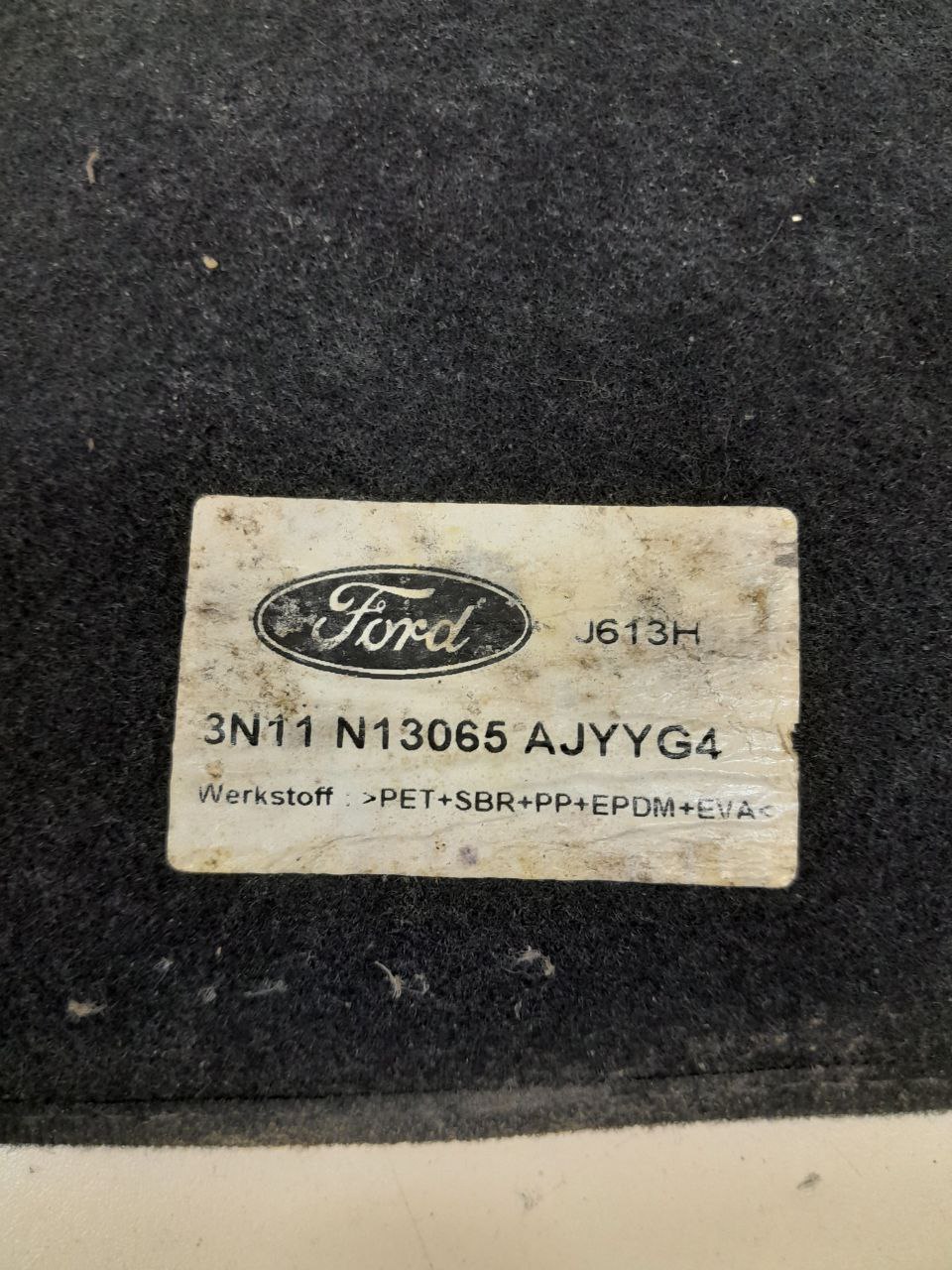Коврик багажника Ford Fusion (JU) 2002-2012 Коврик багажника Ford Fusion (JU) 2002-2012