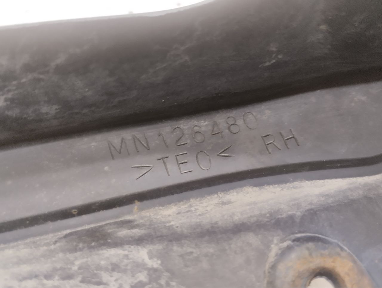 Брызговик задний правый Mitsubishi Lancer 9 (CS/Classic) 2000-2011 Брызговик задний правый Mitsubishi Lancer 9 (CS/Classic) 2000-2011