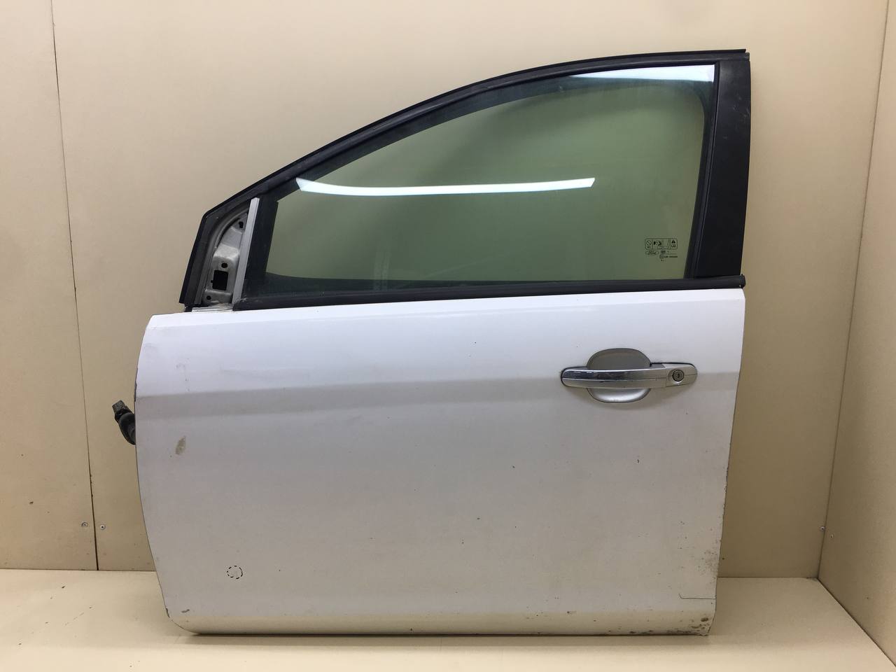 Дверь передняя левая Ford Focus 2 (DB) 2008-2011 Дверь передняя левая Ford Focus 2 (DB) 2008-2011
